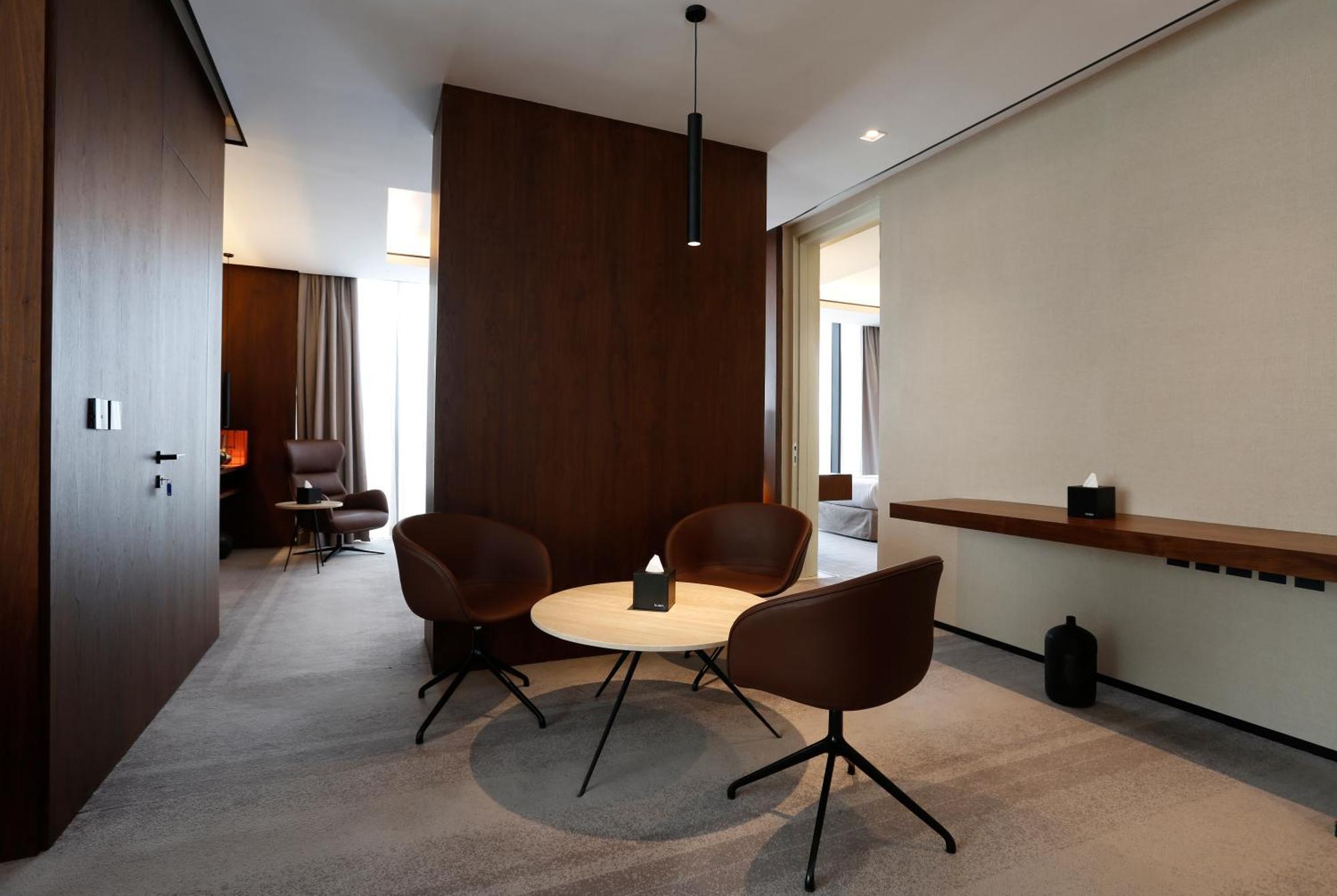 Alma Hotel Riyadh Bagian luar foto