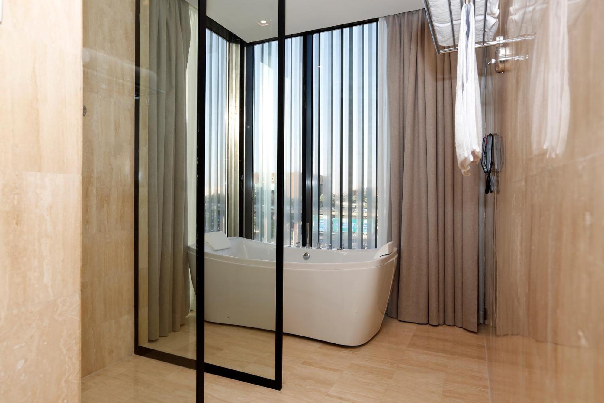 Alma Hotel Riyadh Bagian luar foto