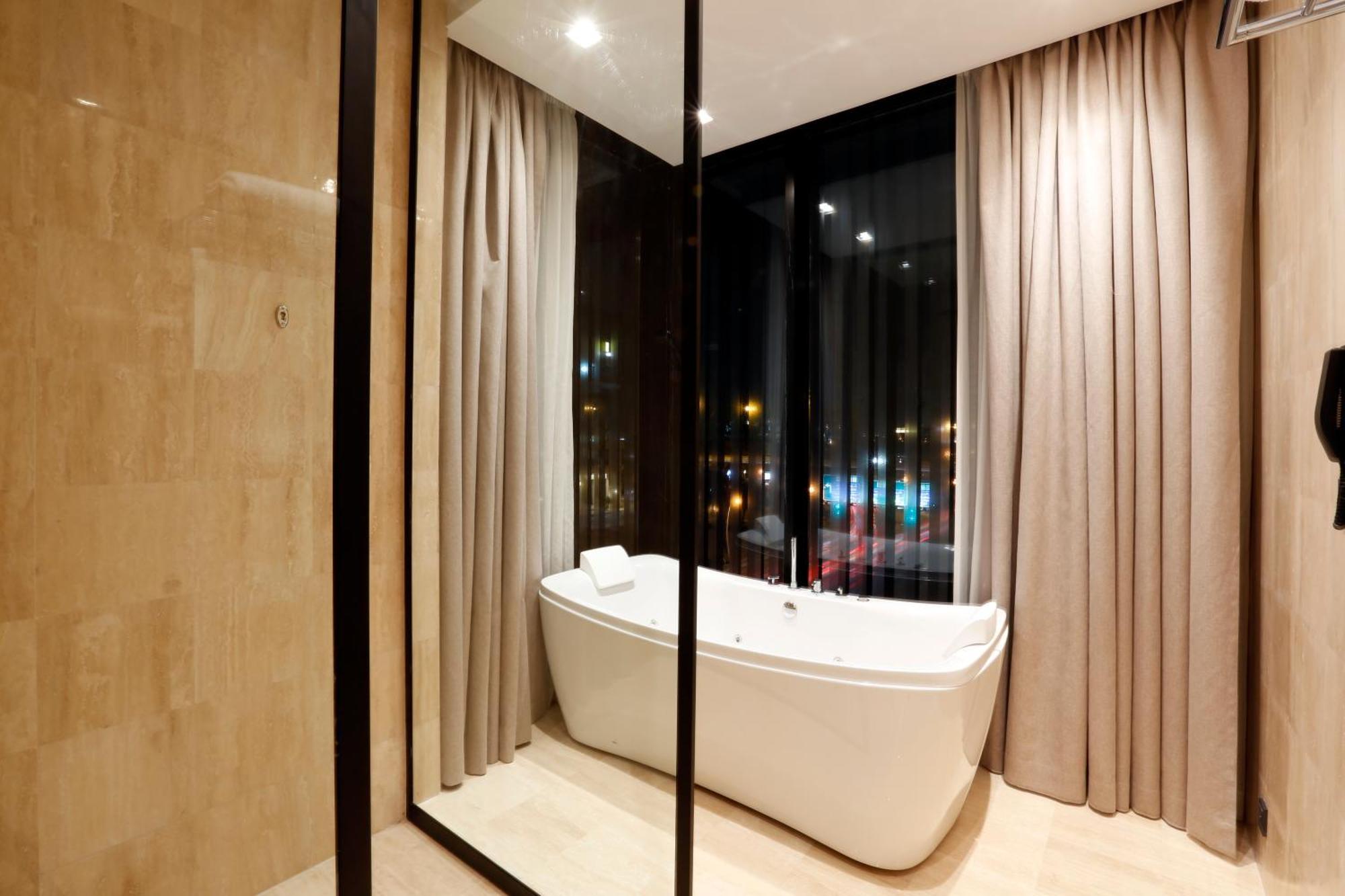 Alma Hotel Riyadh Bagian luar foto